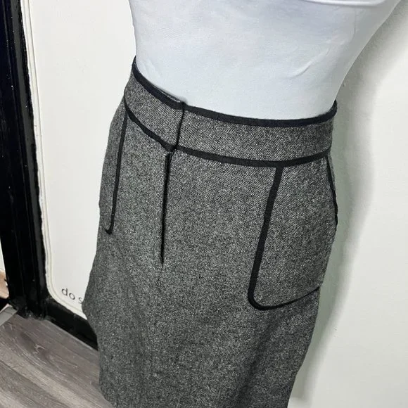 Ann Taylor Loft 87% Wool Gray Skirt Size 6 - Picture 4 of 9